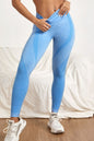 Seamless Leggings in Blue Front from Unamous™