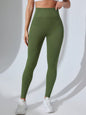 Seamless Leggings in green Color Side from Unamous™